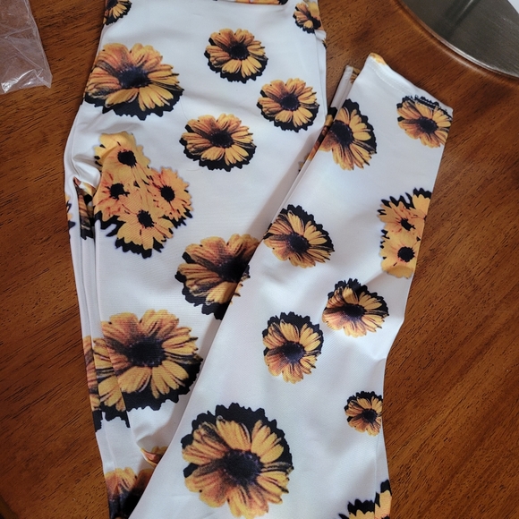 Leggings - Picture 2 of 4